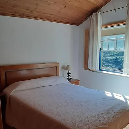 Casa Do Loureiro Chalet